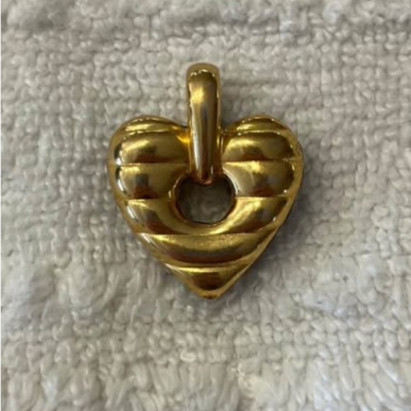 Joan Rivers enamel pendant - Picture 2 of 5